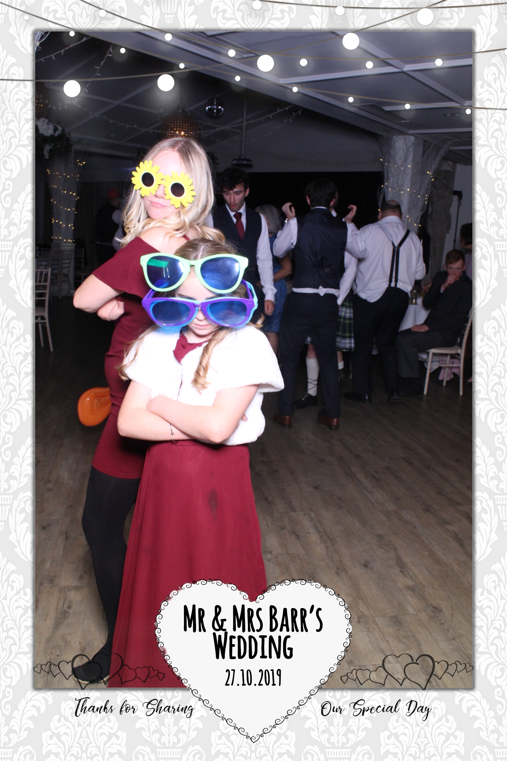Mr & Mrs Barr's Wedding | View more photos from the event at images.mobile-photo-booth.com/u/MobilePhotoBoothUK/Mr-Mrs-Barrs-Wedding